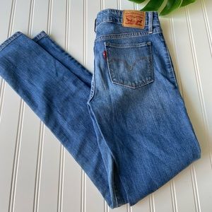 Levi’s 711 Skinny 27 Jeans